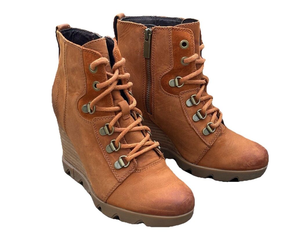 Sorel Joan Uptown Waterproof Leather Lace up Wedge Boots Booties Size 6.5